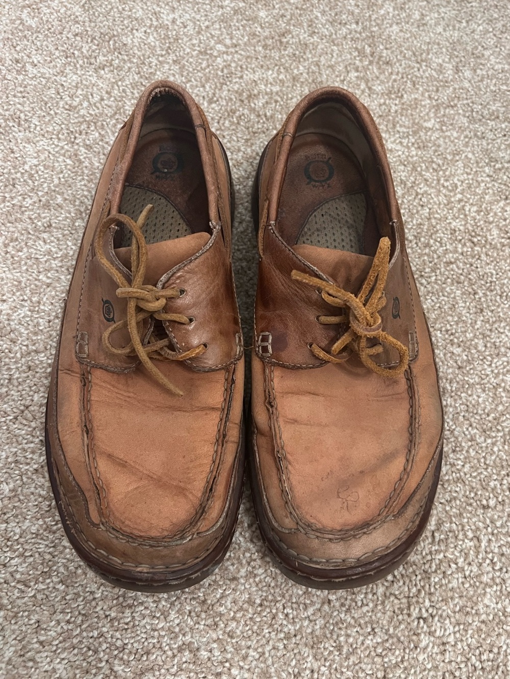 BORN Men's Casual Leather Lace-Up Shoes Size 9